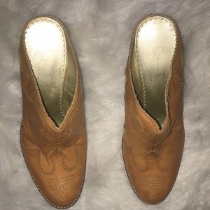Jessica Simpson mules/ clogs .